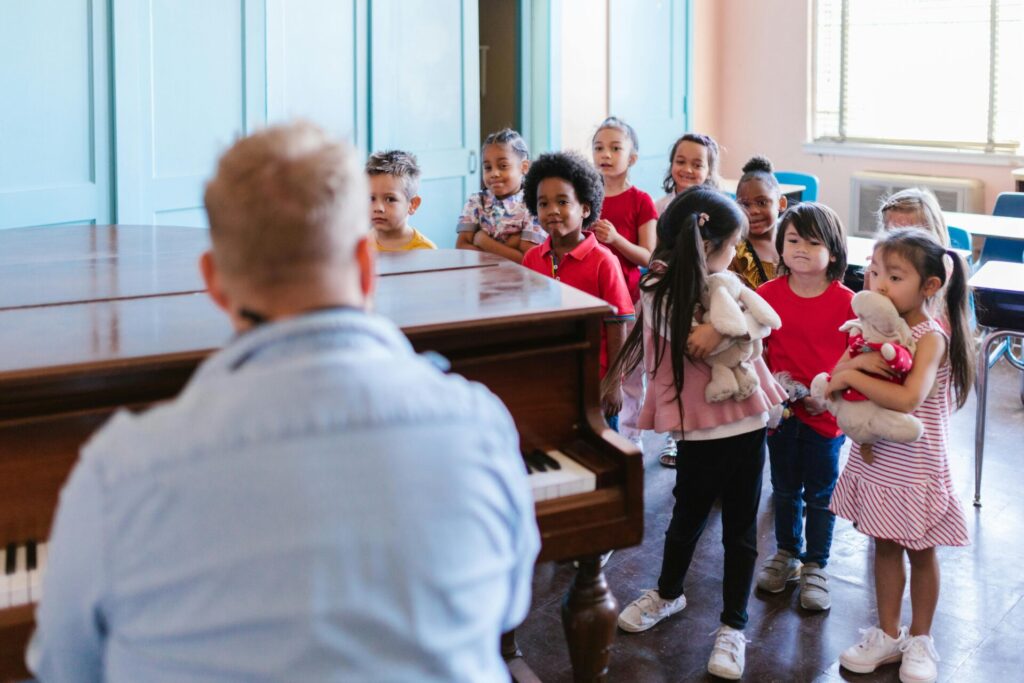 Is muziekles goed voor de ontwikkeling? Alles wat je moet weten | Appiano Waarom is muziek belangrijk